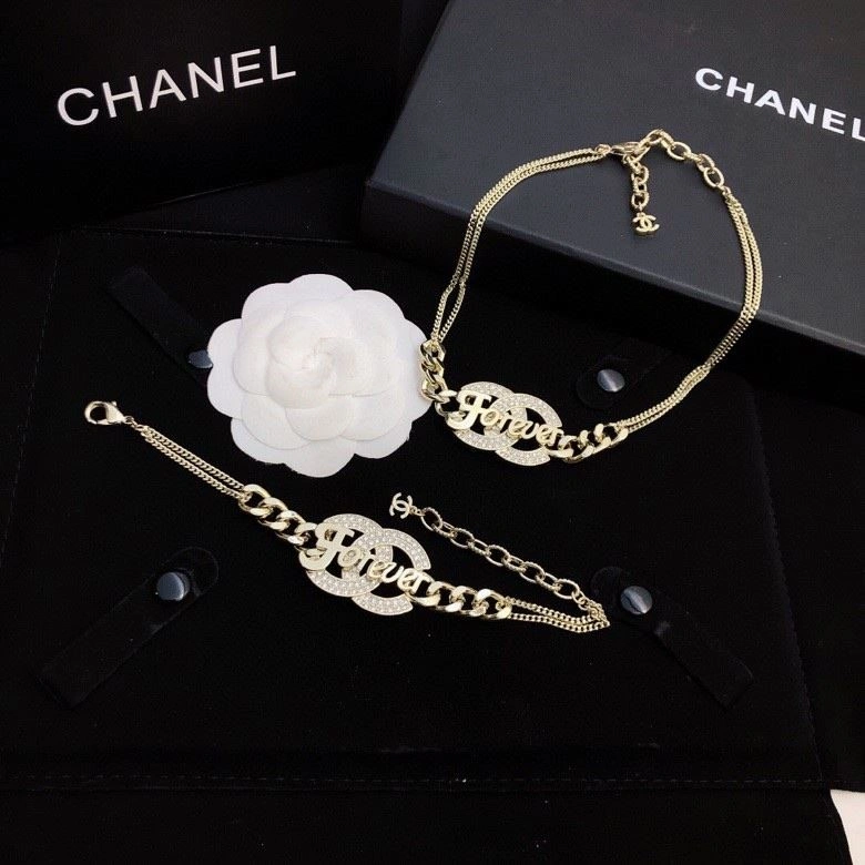 Chanel Bracelets Popular 223231