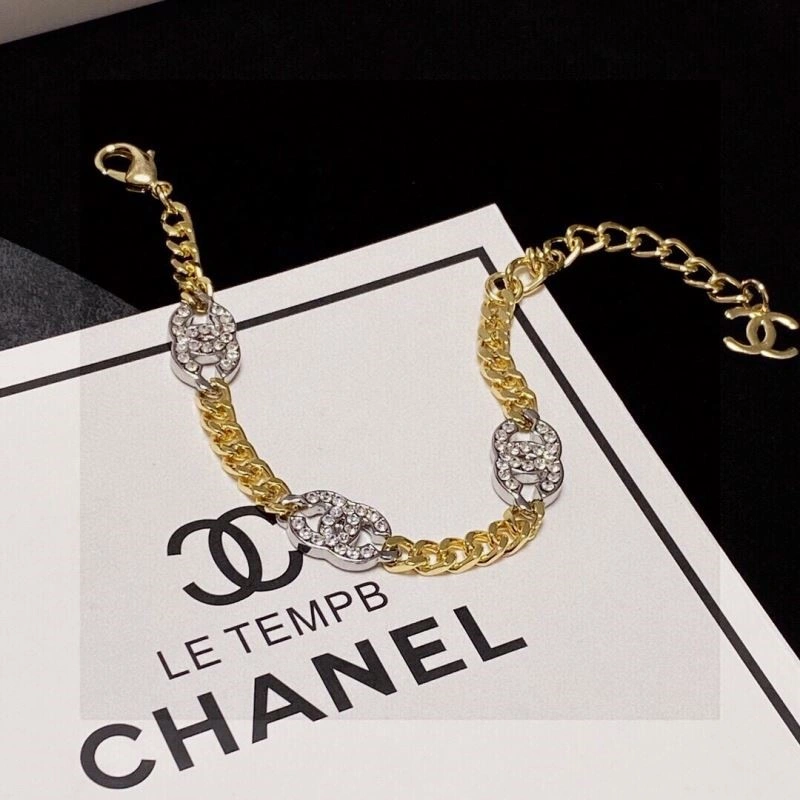 EyeCatching Chanel Bracelets 223220