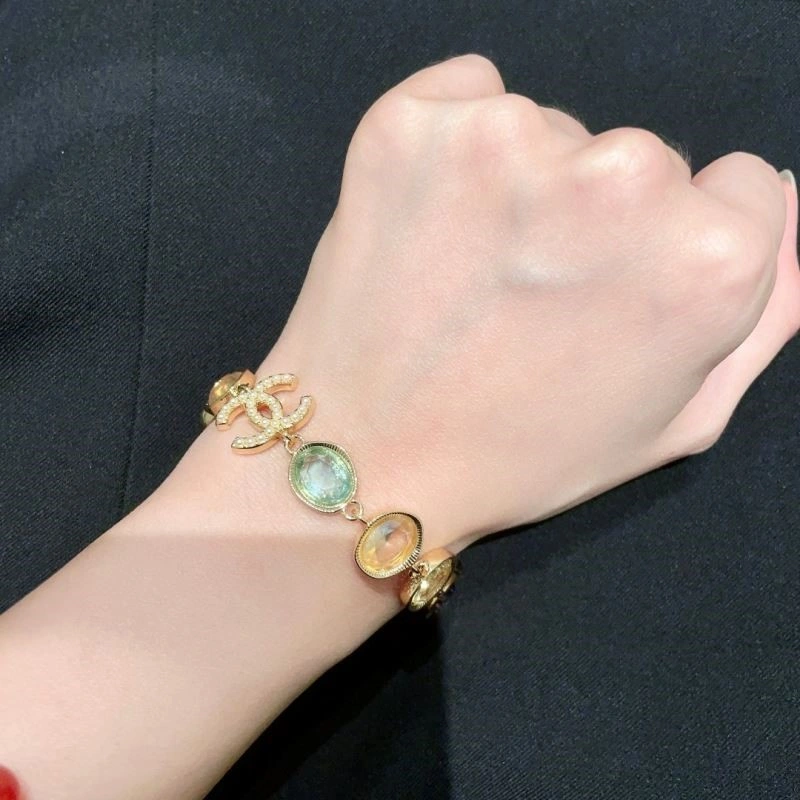 Neat Chanel Bracelets 223226