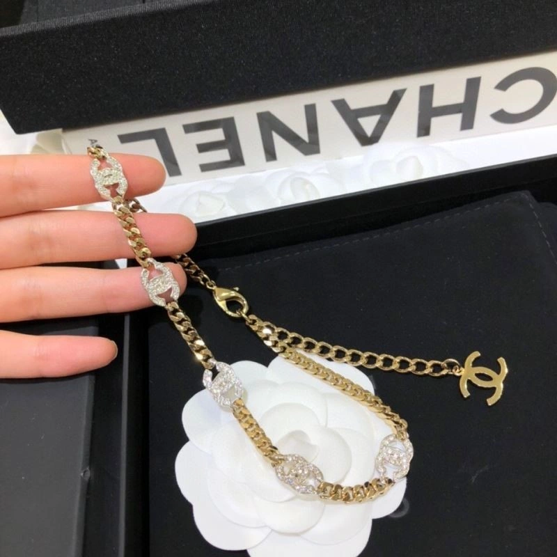 Chanel Bracelets Breathable 223280