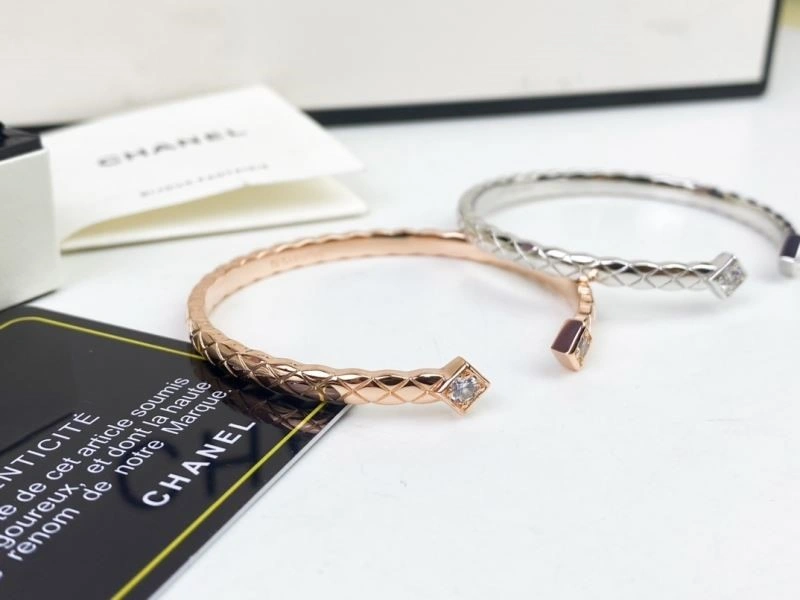 Chanel Bracelets Elegant 222019