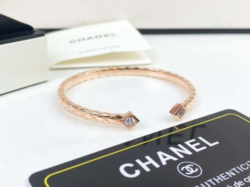 Chanel Bracelets Elegant 222019