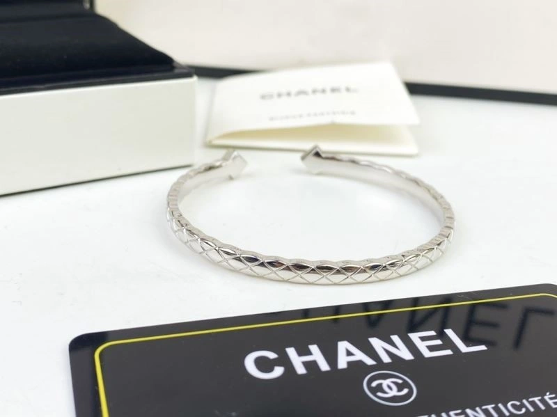 Chanel Bracelets Elegant 222019