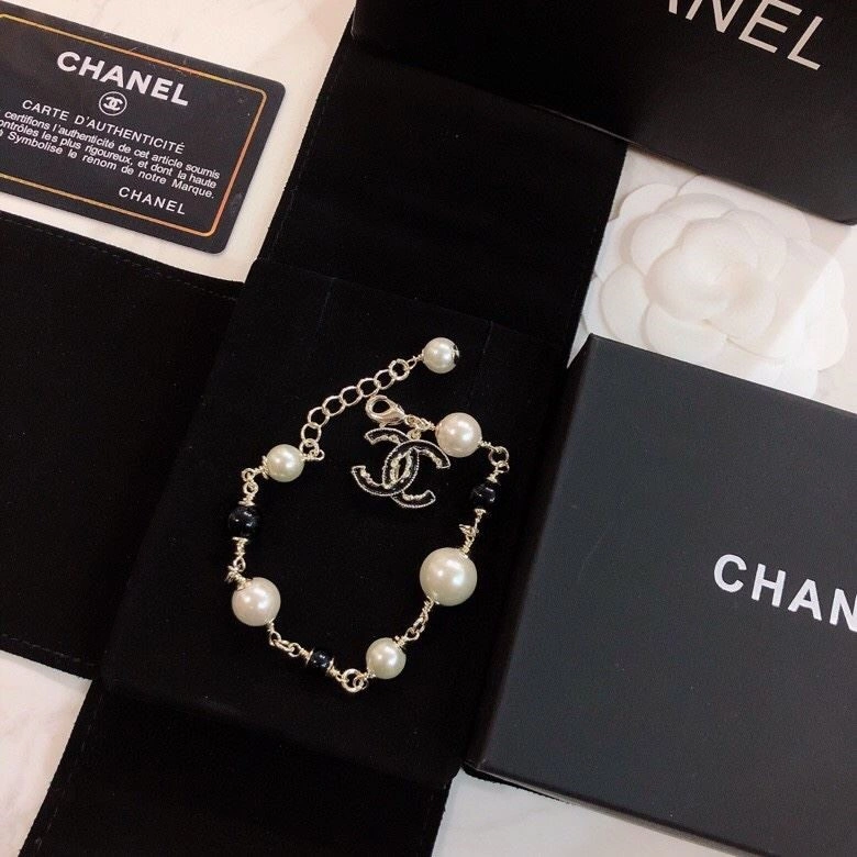 SmoothTexture Chanel Bracelets 222012