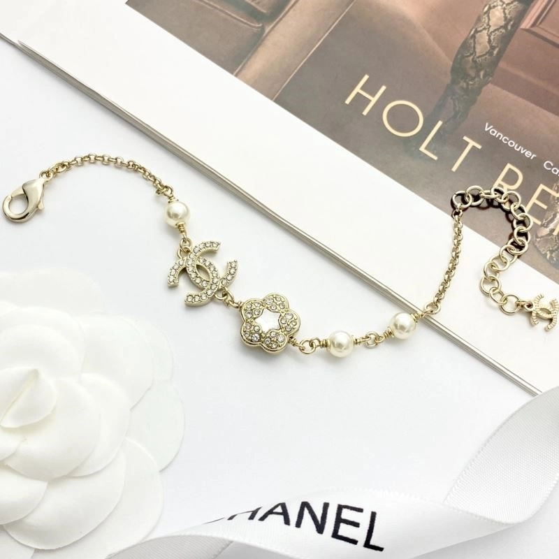 Chanel Bracelets Breathable 222017