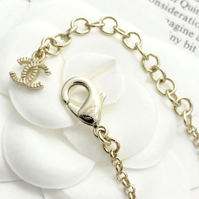 Chanel Bracelets Breathable 222017