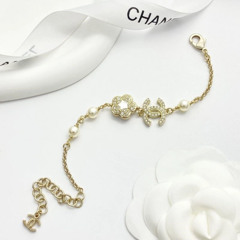 Chanel Bracelets Breathable 222017