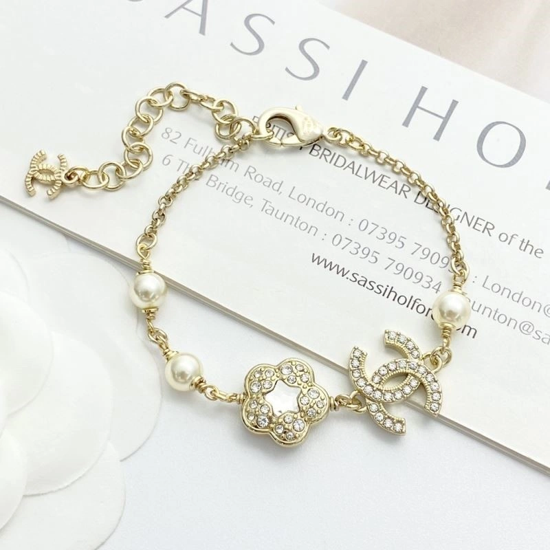 Chanel Bracelets Breathable 222017