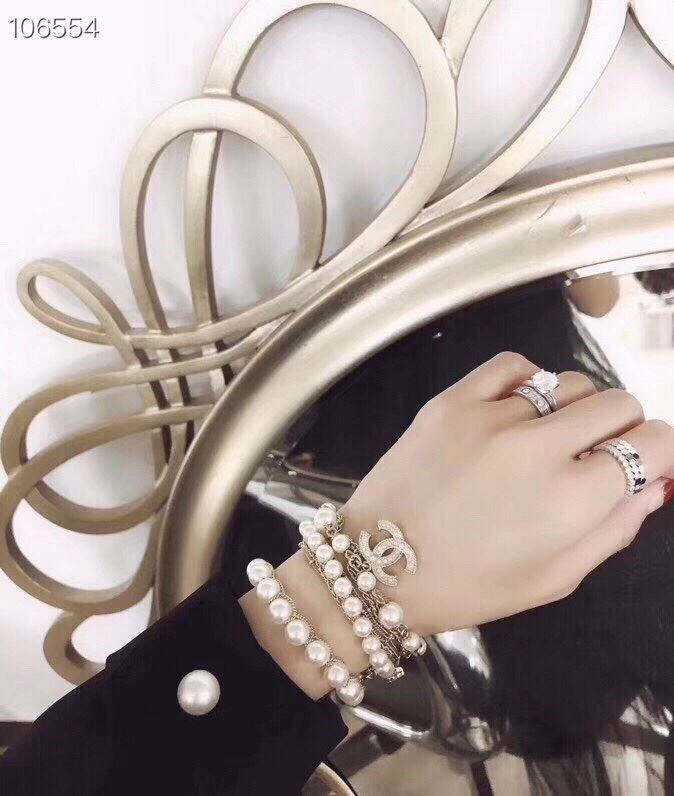 SoftTouch Chanel Bracelets 221972