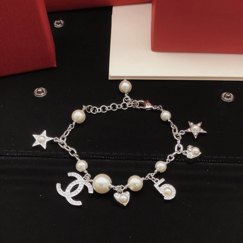 Chanel Bracelets DailyWear 220555