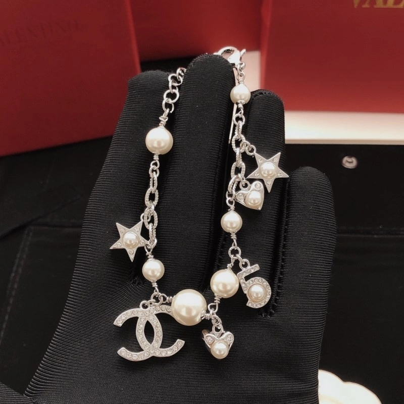 Chanel Bracelets DailyWear 220555