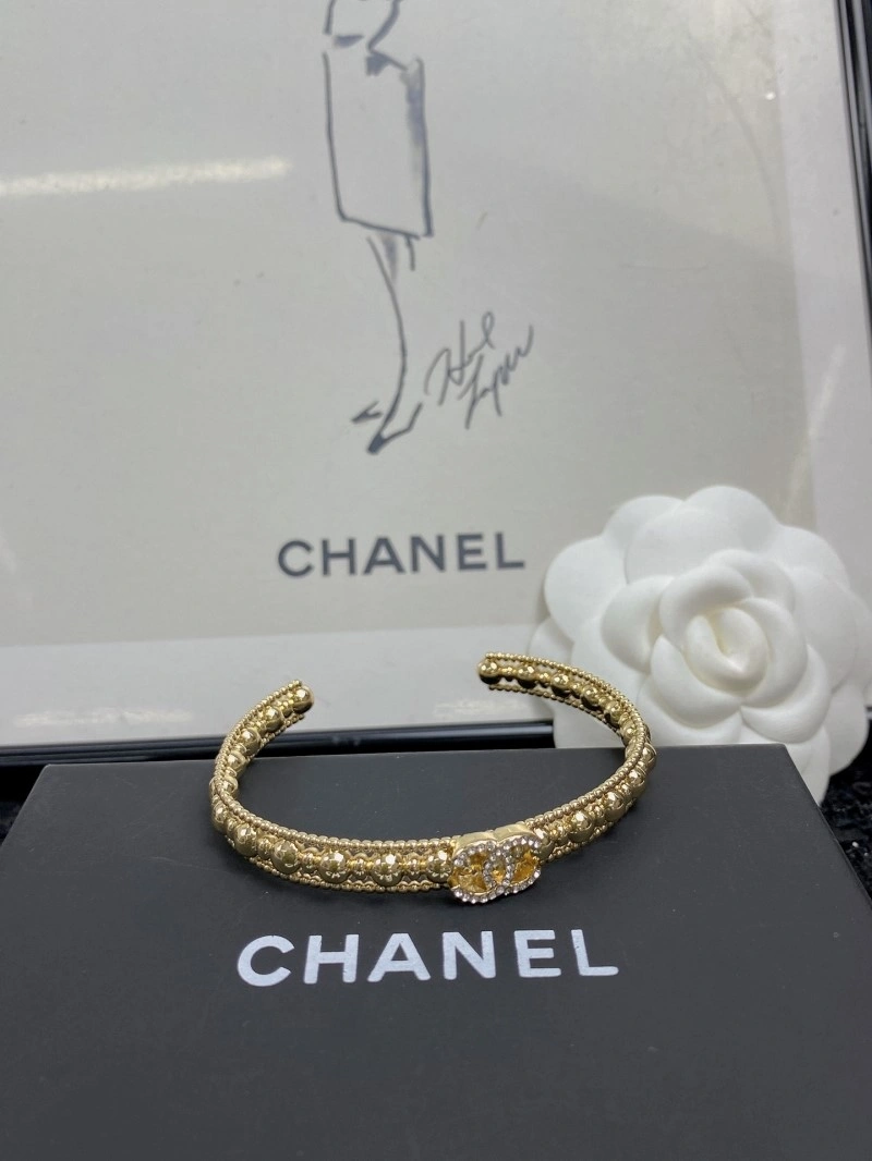 Chanel Bracelets Attractive 220483