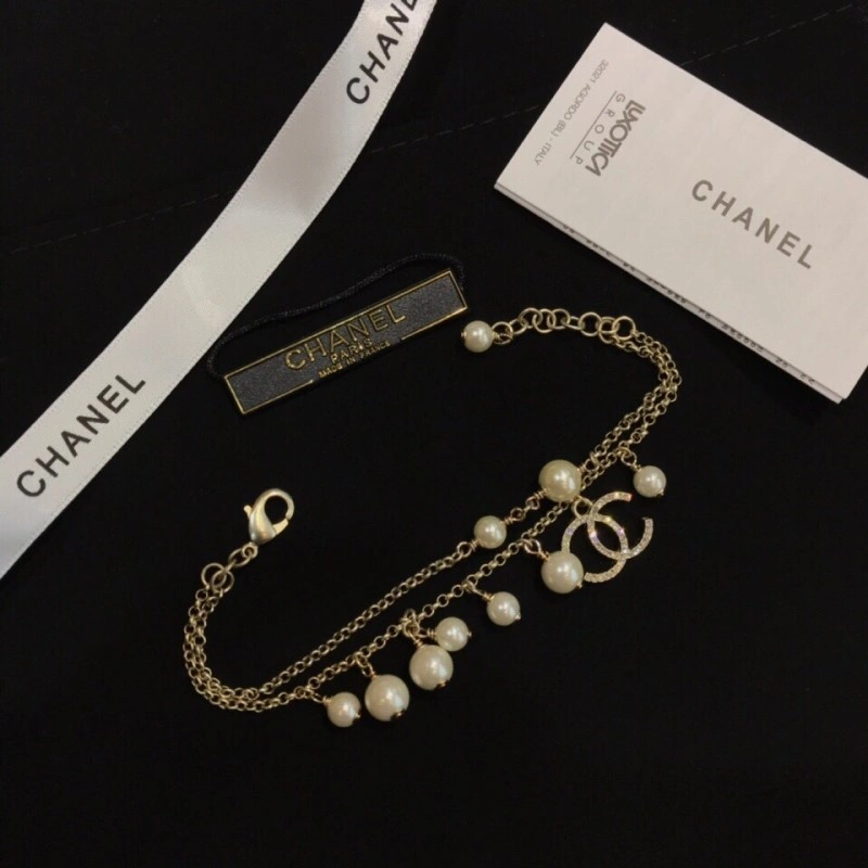 Chanel Bracelets Supportive 220470