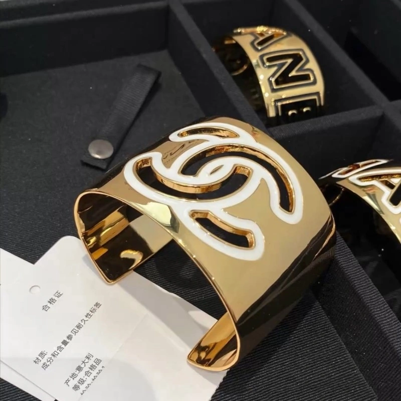Chanel Bracelets ZipUp 220477