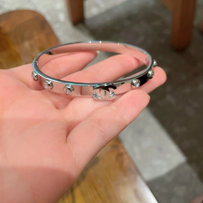 Popular Chanel Bracelets 220462