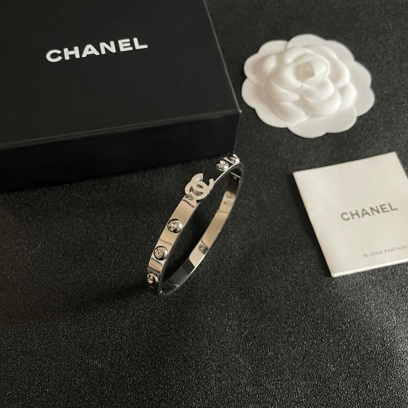 Popular Chanel Bracelets 220462