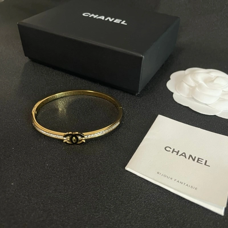 Timeless Chanel Bracelets 220454