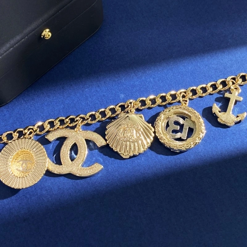 Comfortable Chanel Bracelets 220456