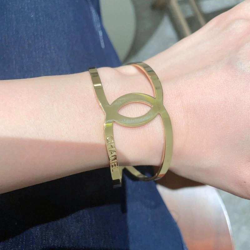 Chanel Bracelets Unique 220443