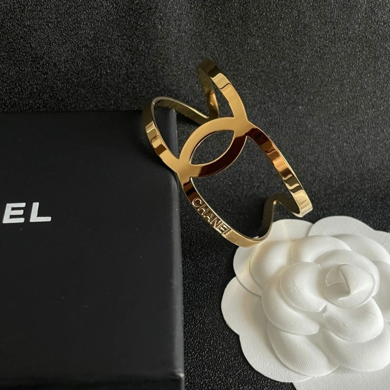 Chanel Bracelets Unique 220443