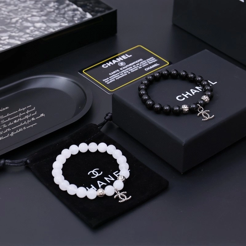 Chanel Bracelets Fashionable 220426