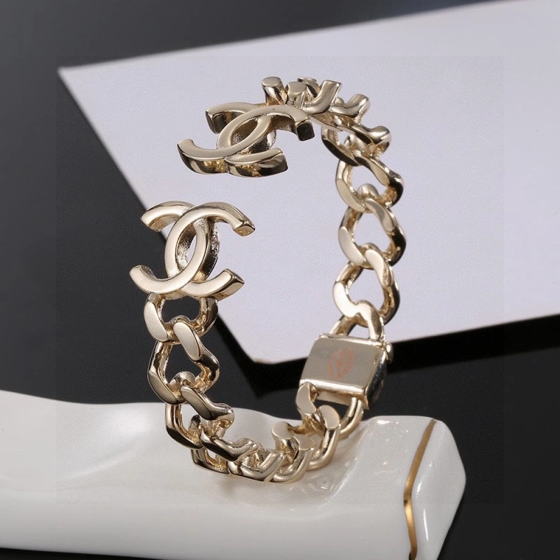 Chanel Bracelets Unique 220431