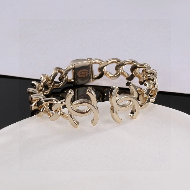 Chanel Bracelets Unique 220431