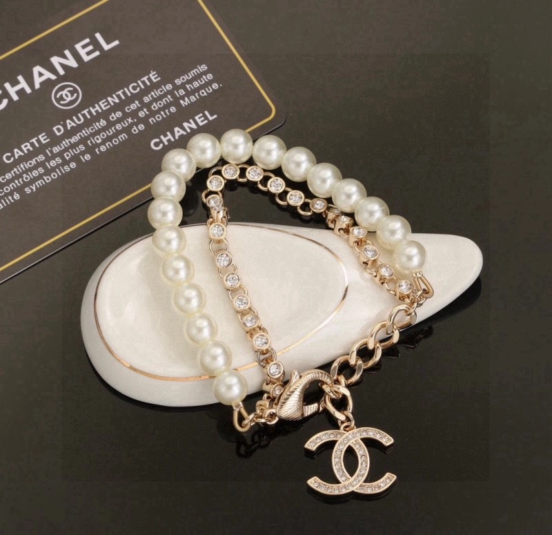 Chanel Bracelets Flexible 220422