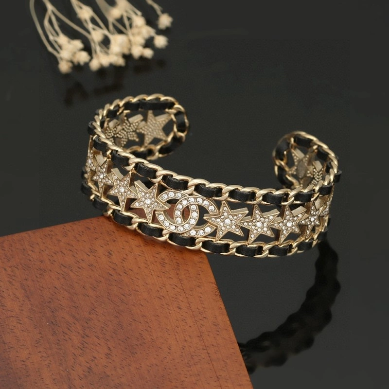 SmoothTexture Chanel Bracelets 220414