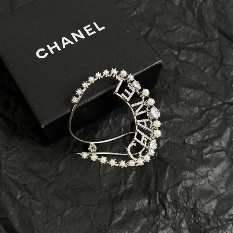 Chanel Bracelets Soft 220402