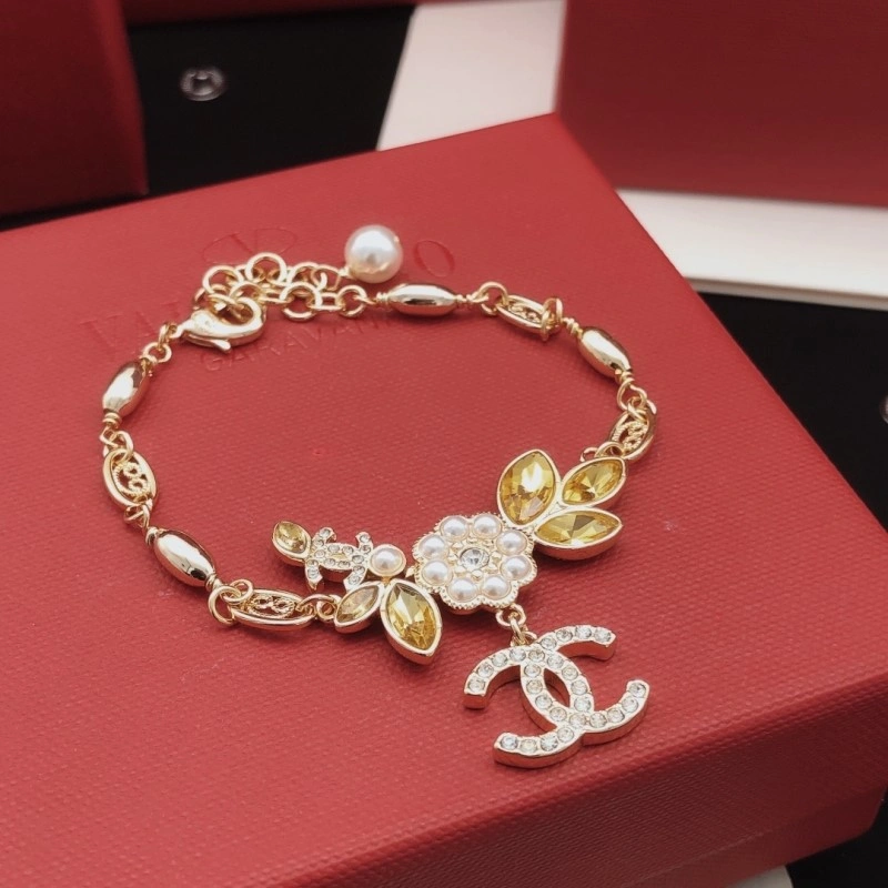 Trendy Chanel Bracelets 220407