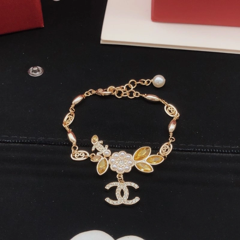 Trendy Chanel Bracelets 220407