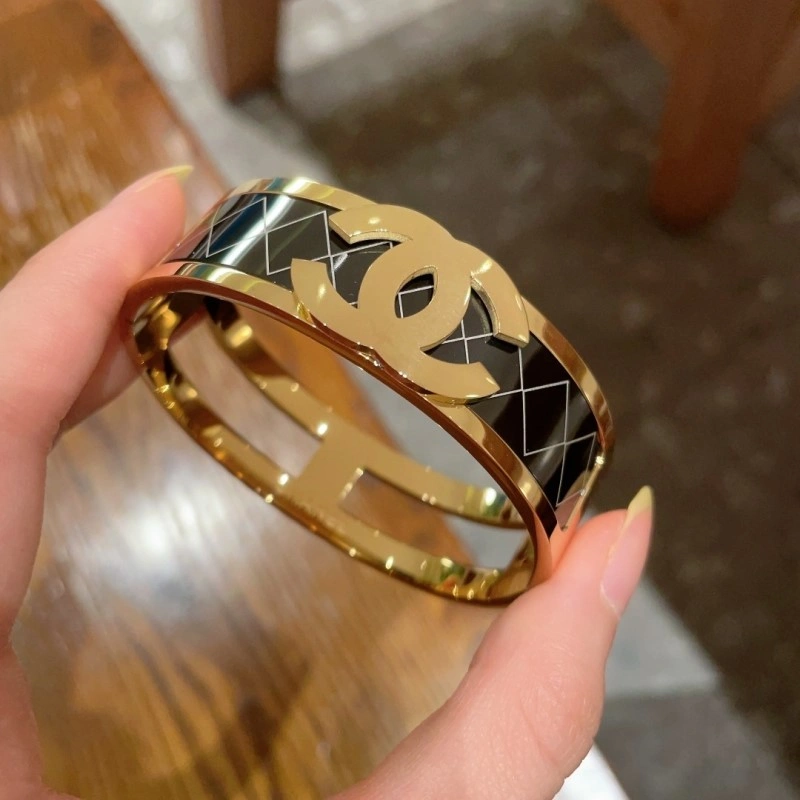 FlexibleFit Chanel Bracelets 220409