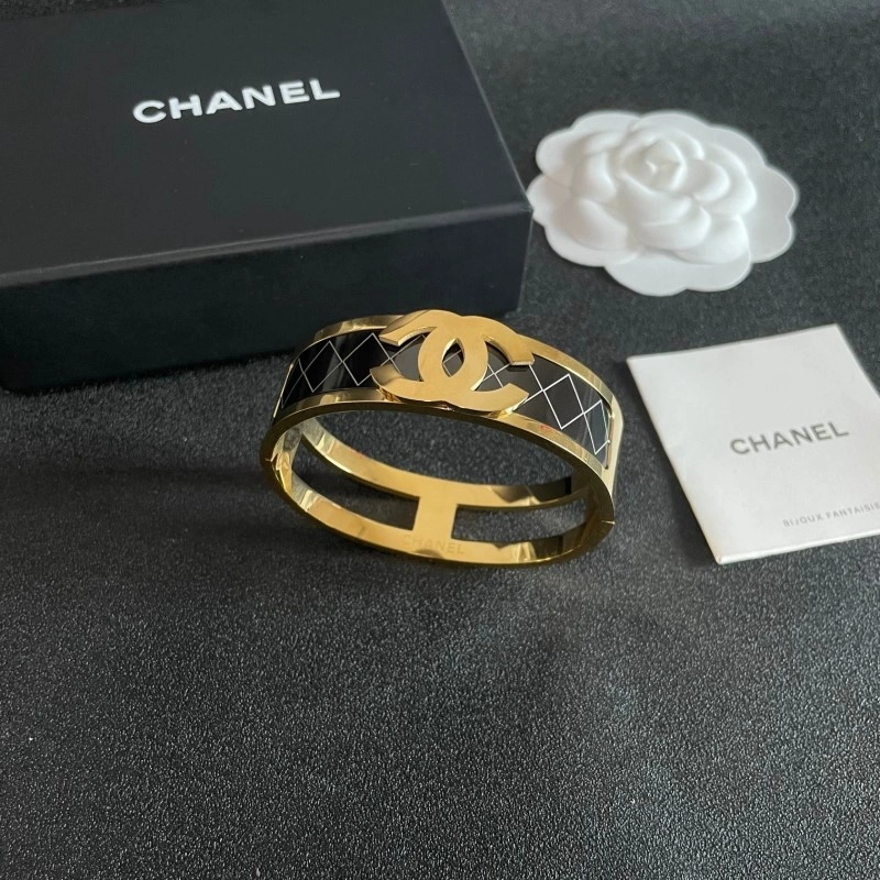 FlexibleFit Chanel Bracelets 220409