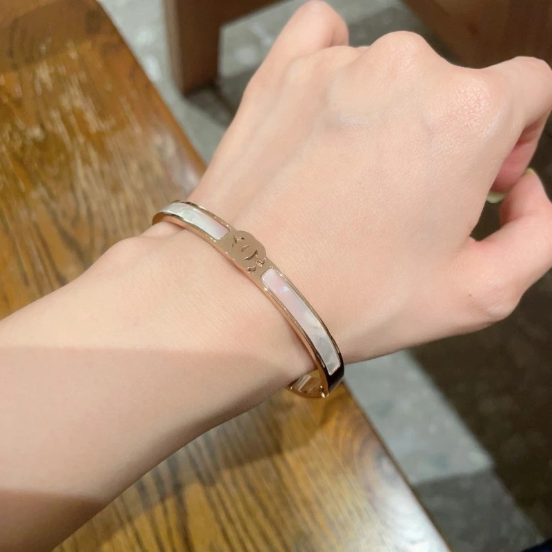 EasyCare Chanel Bracelets 220403