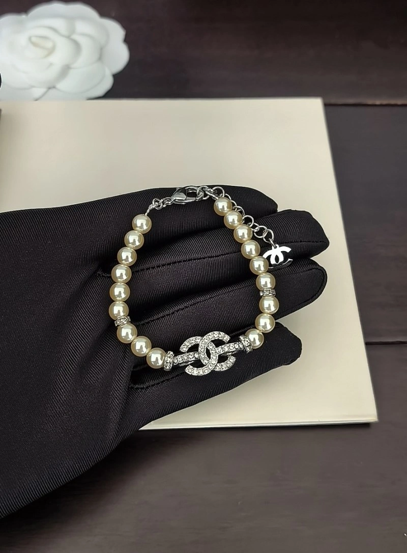 GoodFit Chanel Bracelets 220394