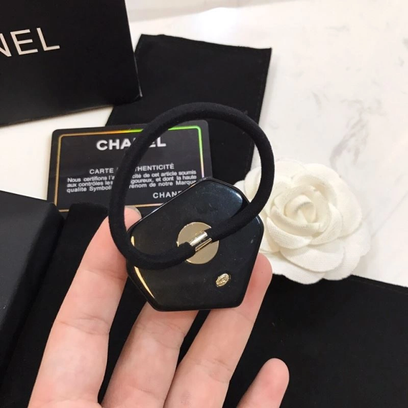 Durable Chanel Brooches 231373