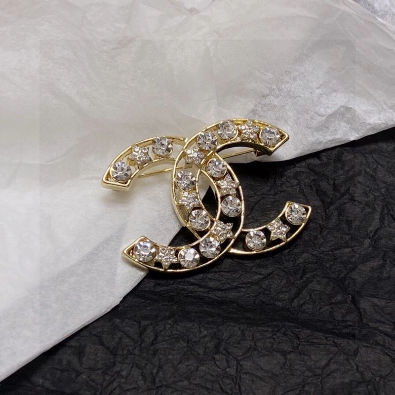 Chanel Brooches HighQuality 231411