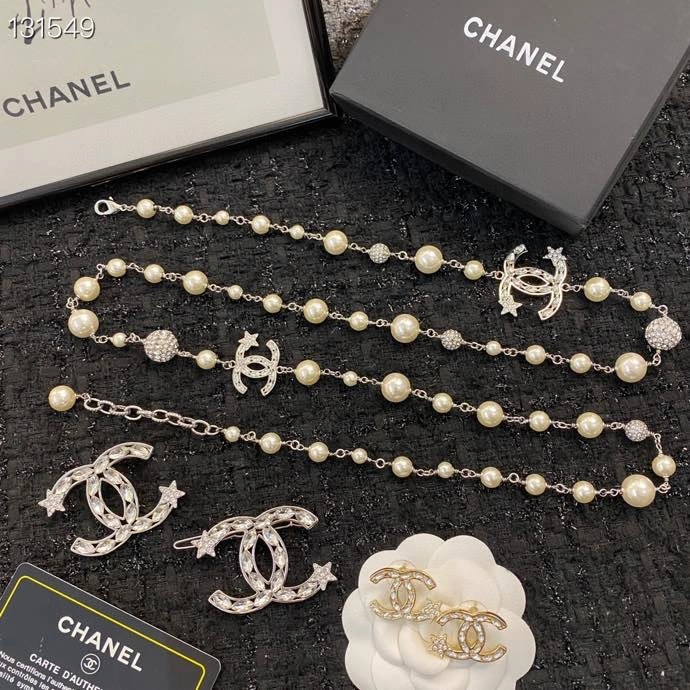 Chanel Brooches Functional 231369