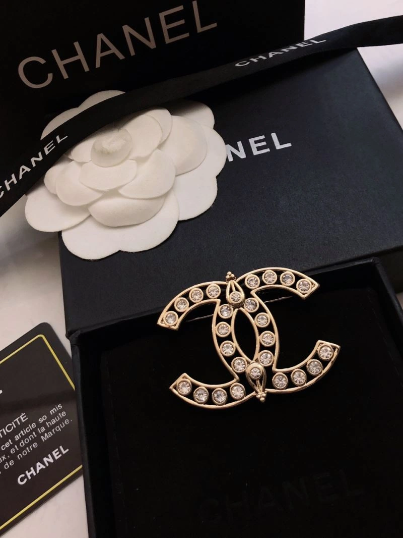 Chanel Brooches Lightweight 231367