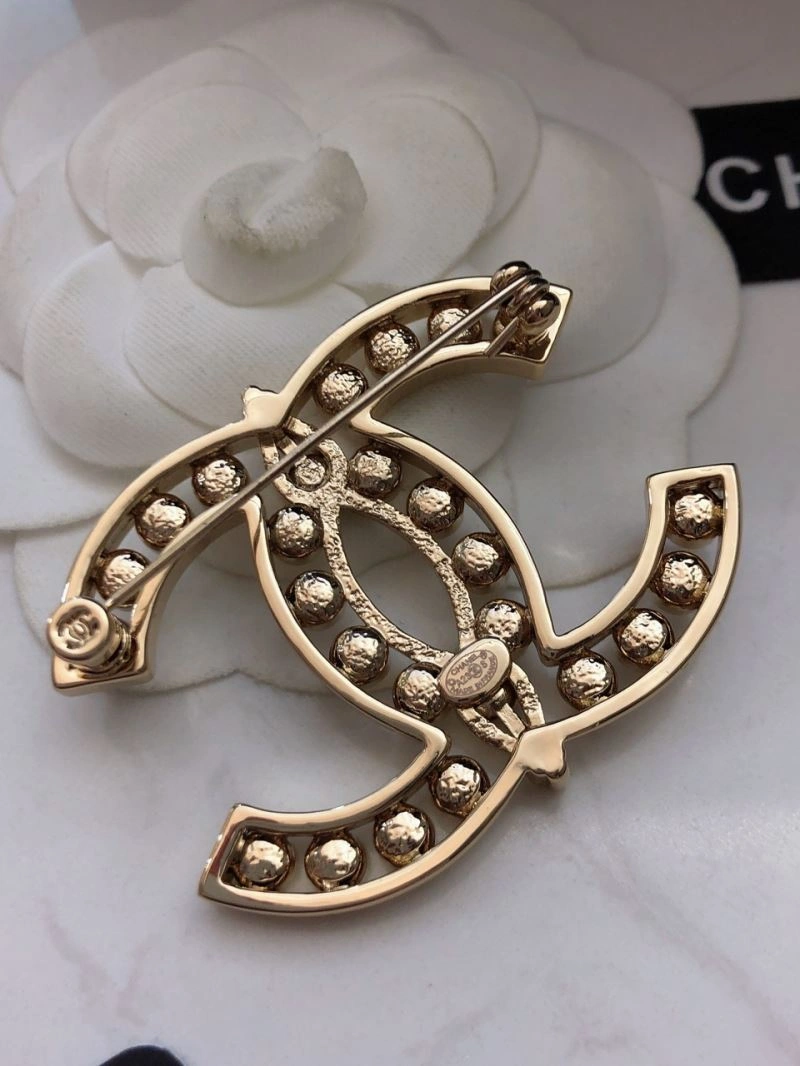 Chanel Brooches Lightweight 231367
