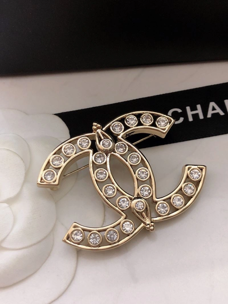 Chanel Brooches Lightweight 231367