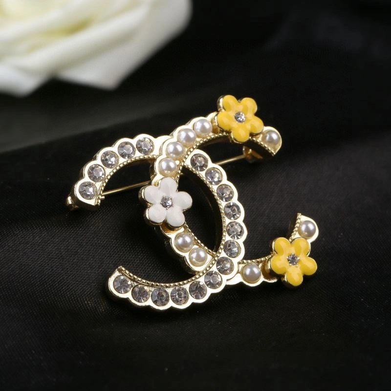 Chanel Brooches Flexible 231364