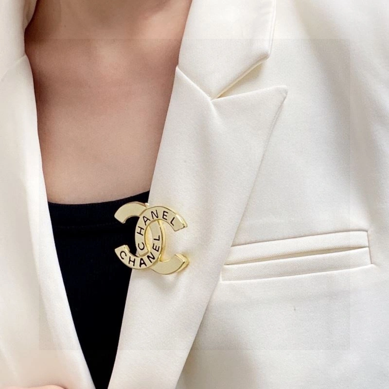 Unisex Chanel Brooches 231356