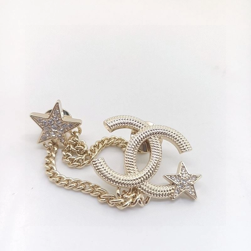 Durable Chanel Brooches 231376