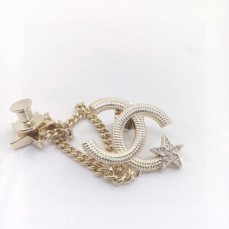 Durable Chanel Brooches 231376