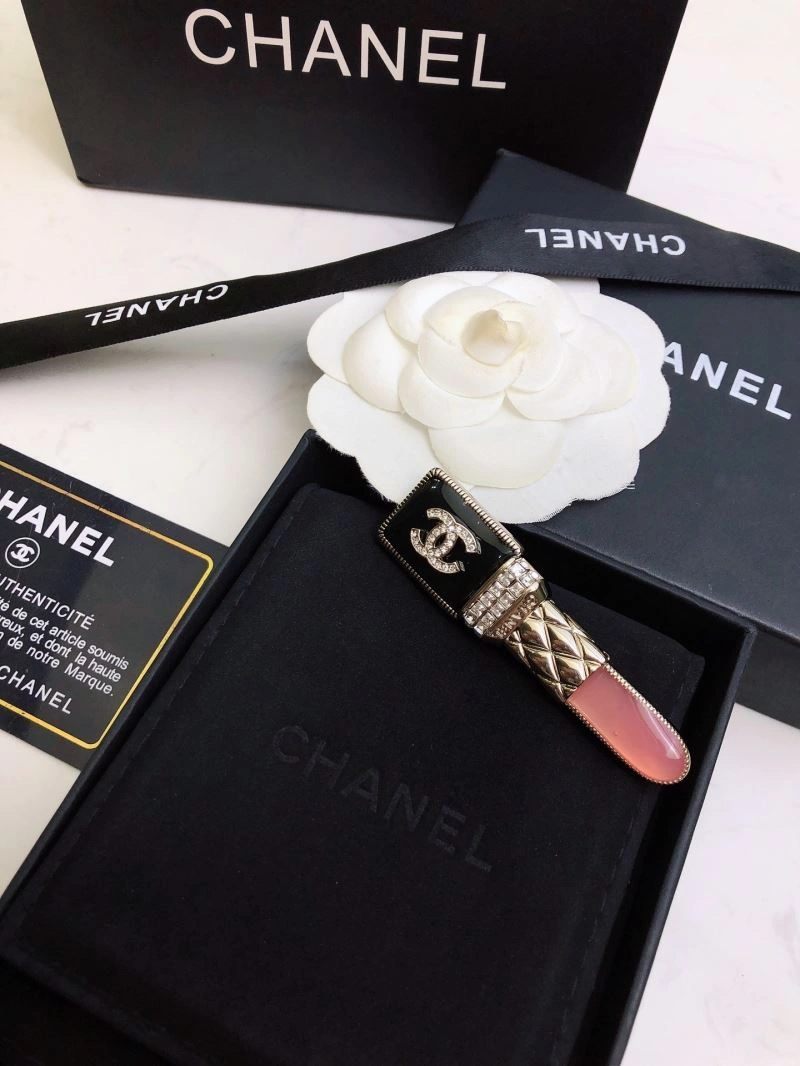 ModernLook Chanel Brooches 231349