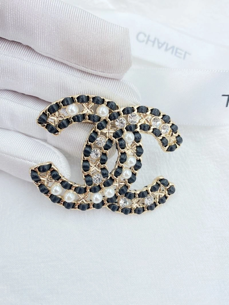 Chanel Brooches EasyMatch 231371