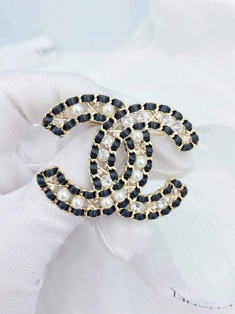Chanel Brooches EasyMatch 231371