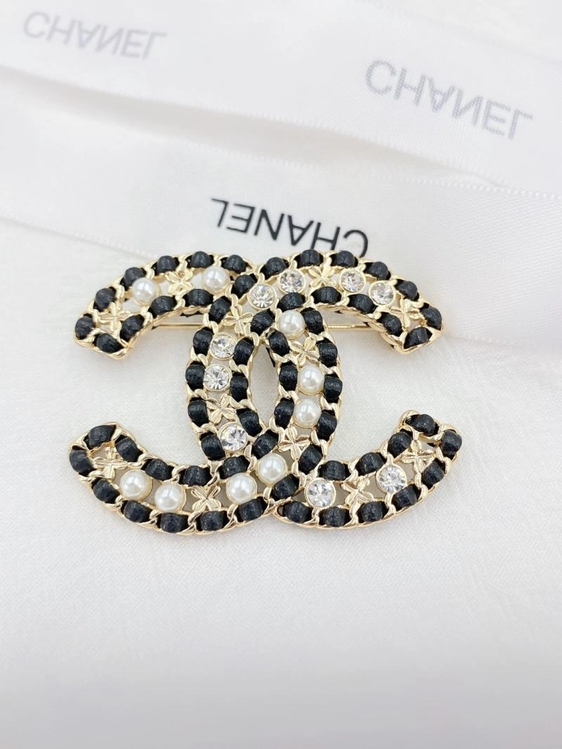 Chanel Brooches EasyMatch 231371
